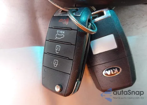 2016 Kia Soul из США, поврежденный, VIN KNDJN2A27G7306552